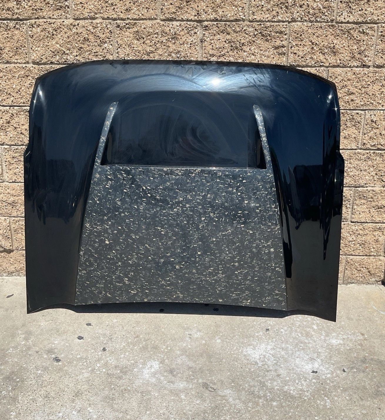FORD BRONCO HOOD 2021