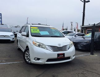 2011 Toyota Sienna