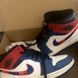 Air Jordan mid swoosh