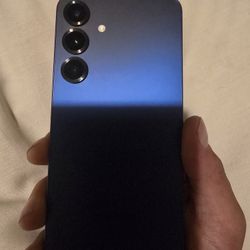 Samsung Galaxy S25 Plus (Unlocked)