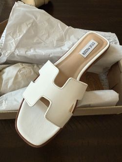 New Steve Madden Haydn Sandals