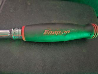 Snap-on 1/2 in ratchet wrench