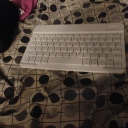 Bluetooth Keyboard 