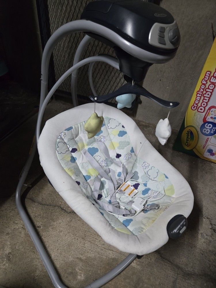 Graco Baby Swing