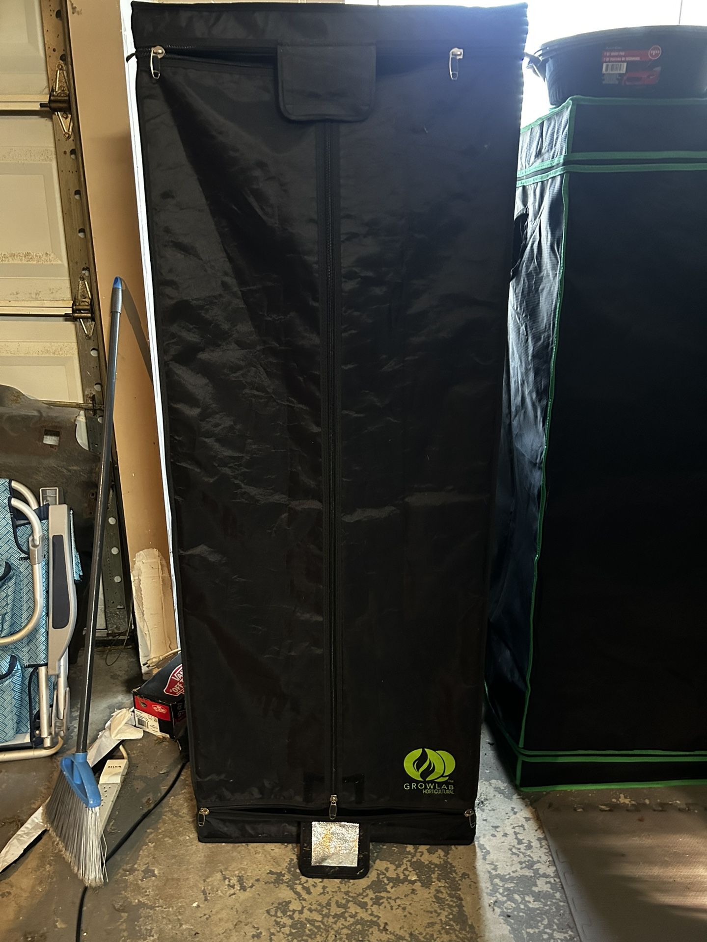 2x2 Grow Tent