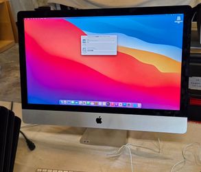 Apple iMac 27 inch Retina 5k.  2017
