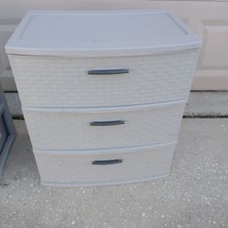 3 Drawer Wide Weave Organizer ( 2 Of Them)