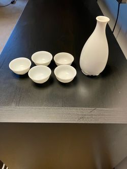 White Ceramic Sake Set with 5 Cups