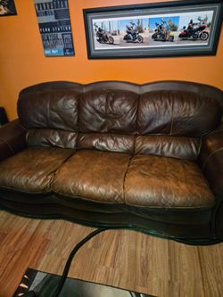 2 Leather Couches