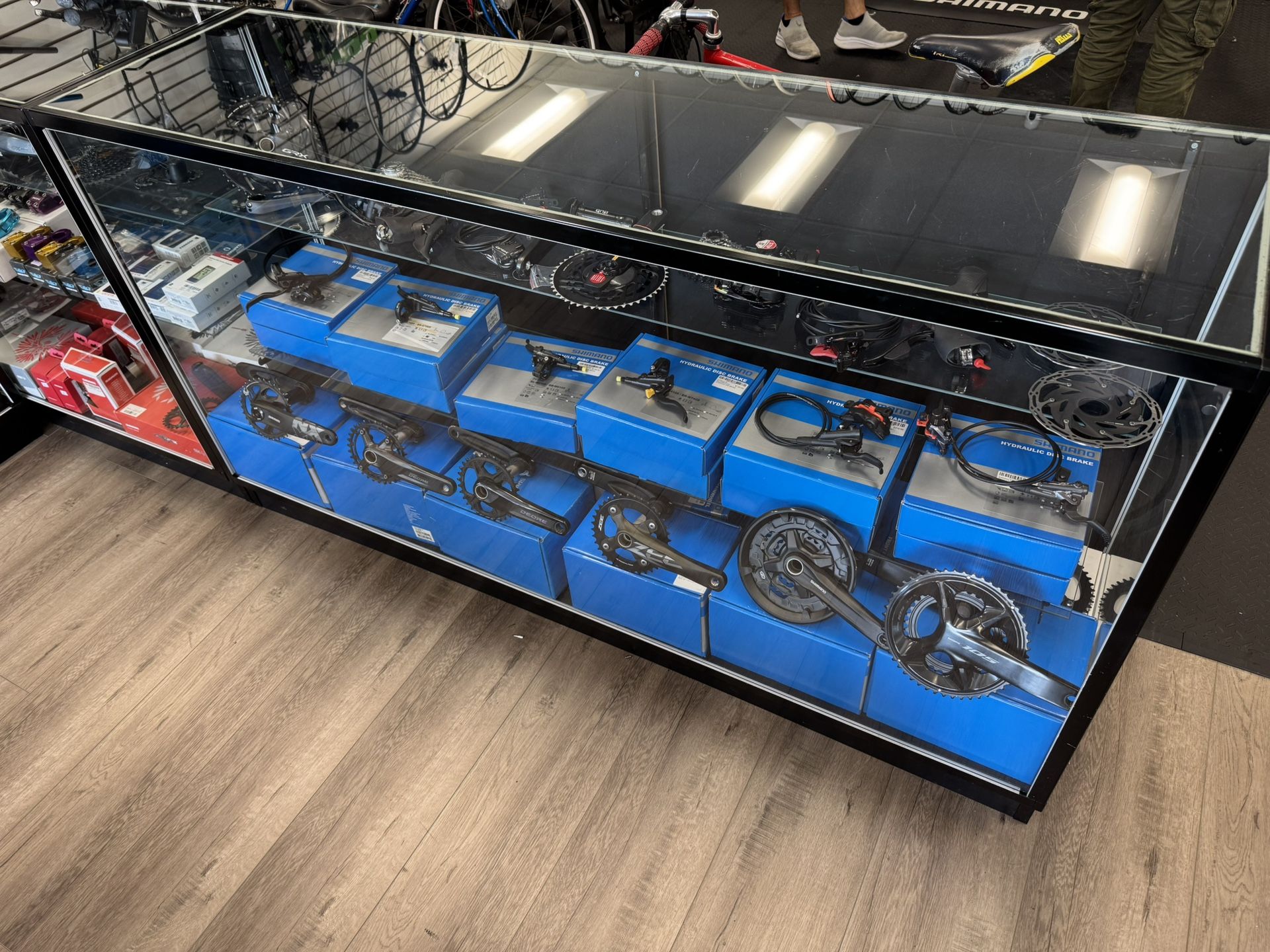 Display Showcase for retail store