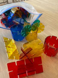 Interlock blocks toy