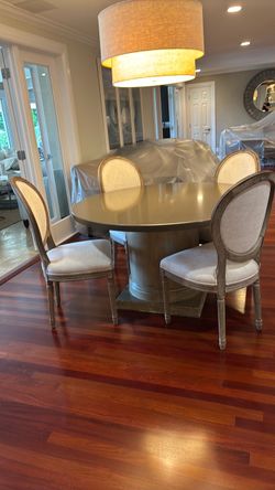 Dining room table, 6 chairs