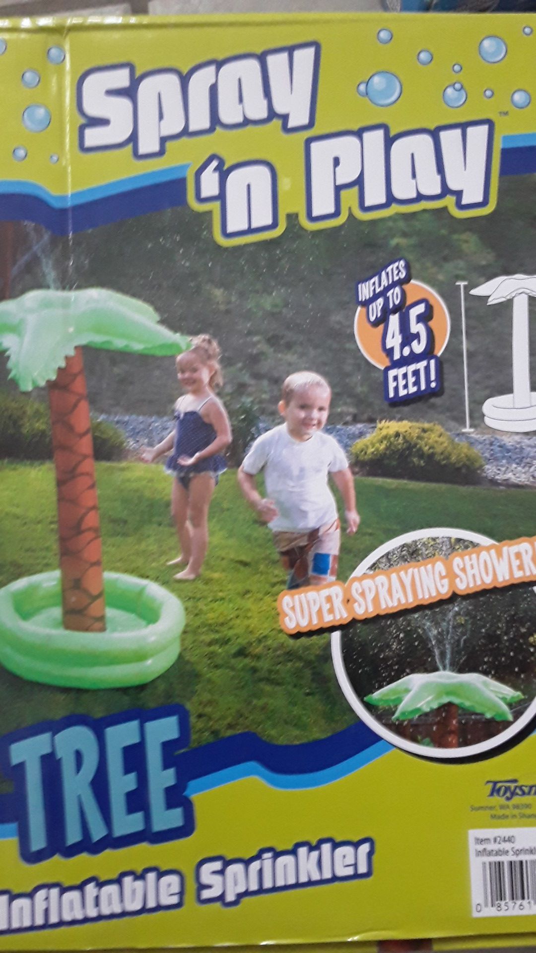 Inflatable Sprinkler...palm tree...new
