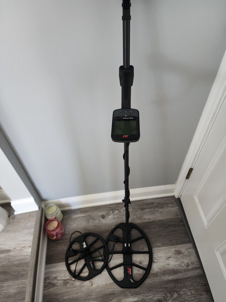 Equinox 700 Metal Detector