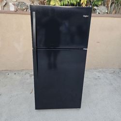 Whirlpool Fridge Black 18cu Ft 30x30x66👍🛑3 MONTHS WARRANTY 