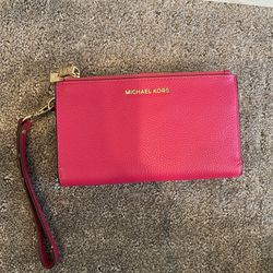 Michael Kors Wallet (new)