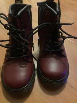7TD Burgundy Doc Martens
