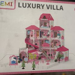 Luxury Doll House Mansion