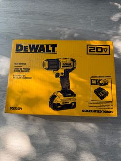 Dewalt 20V MAX Cordless Compact Heat Gun, Flat and Hook Nozzle Attachments with 20v 5.0 Battery