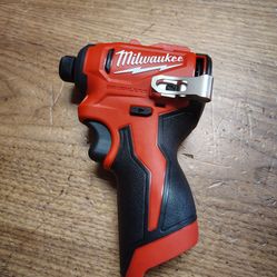 Milwaukee M12 brushless hex impact