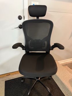 Brand New Black Mesh Tall Back Ergonomic Office Chair w/Flip Up Armrests & Adjustable Lumbar Support
