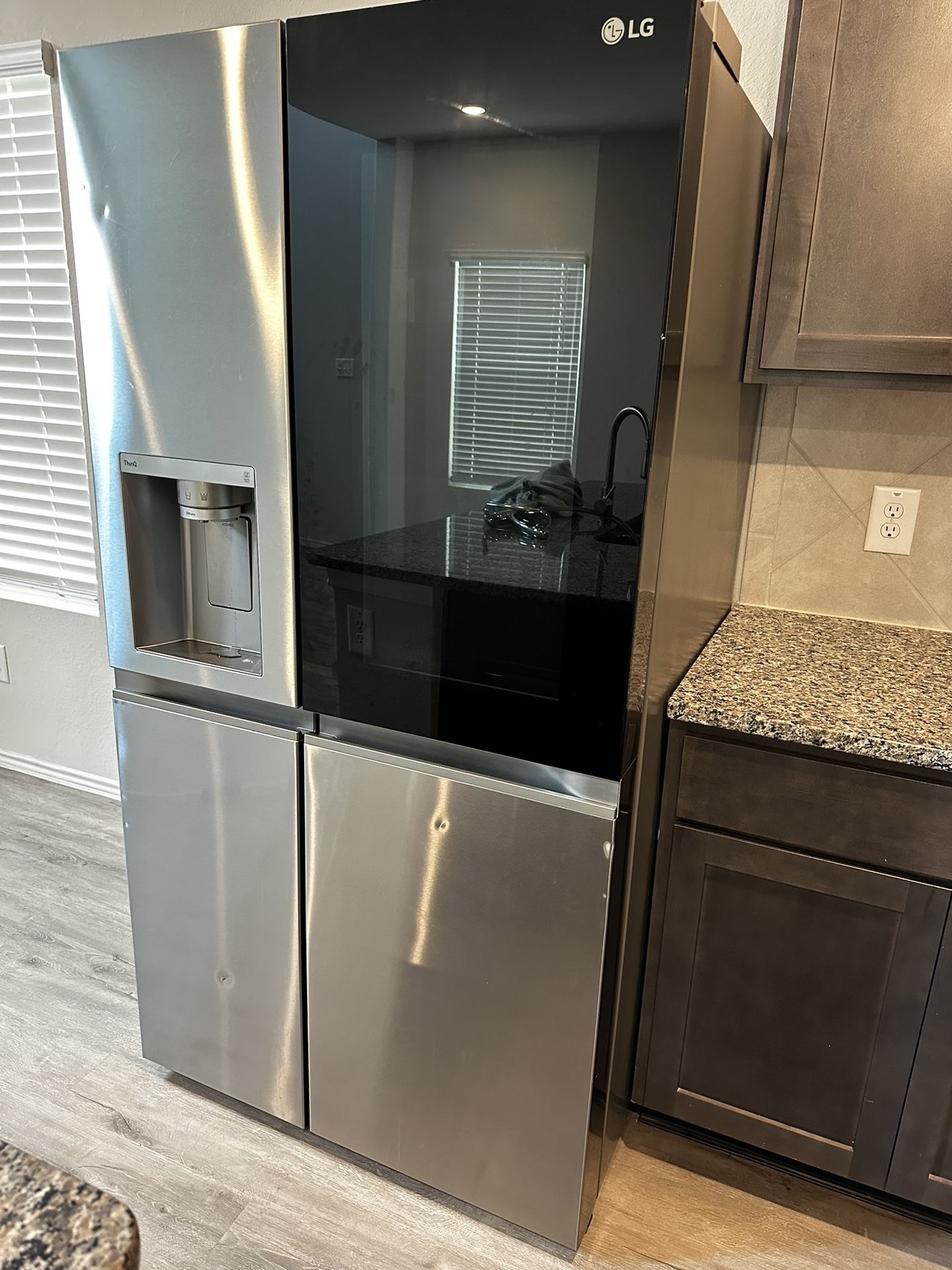 LG REFRIGERATOR