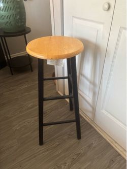 High stool in excellent condition