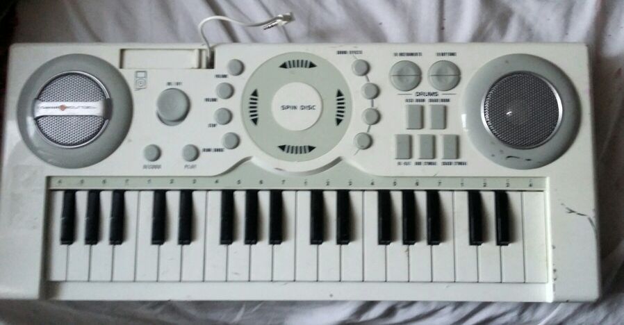 Kawasaki Isoundz Audio Pro 37 Key Keyboard