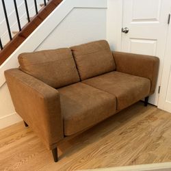 Loveseat In Great Condition 