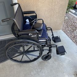 Drive Medical Cruiser III Light Weight Wheelchair with Flip Back Removable Arms, Desk Arms, Swing Away Footrests, 20'' Seat