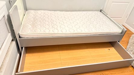 Twin Trundle Bed