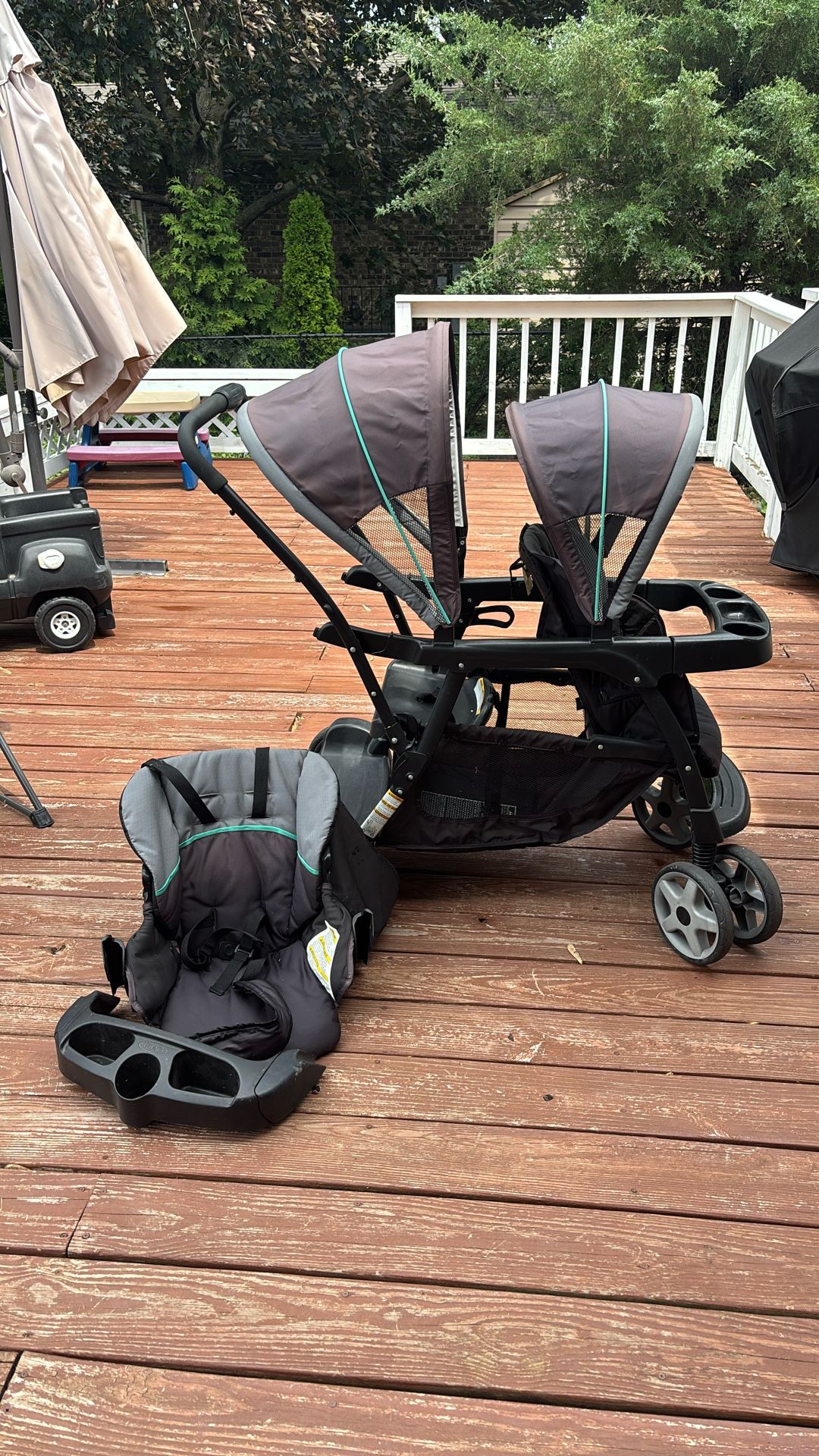 Graco Room2Grow Stroller