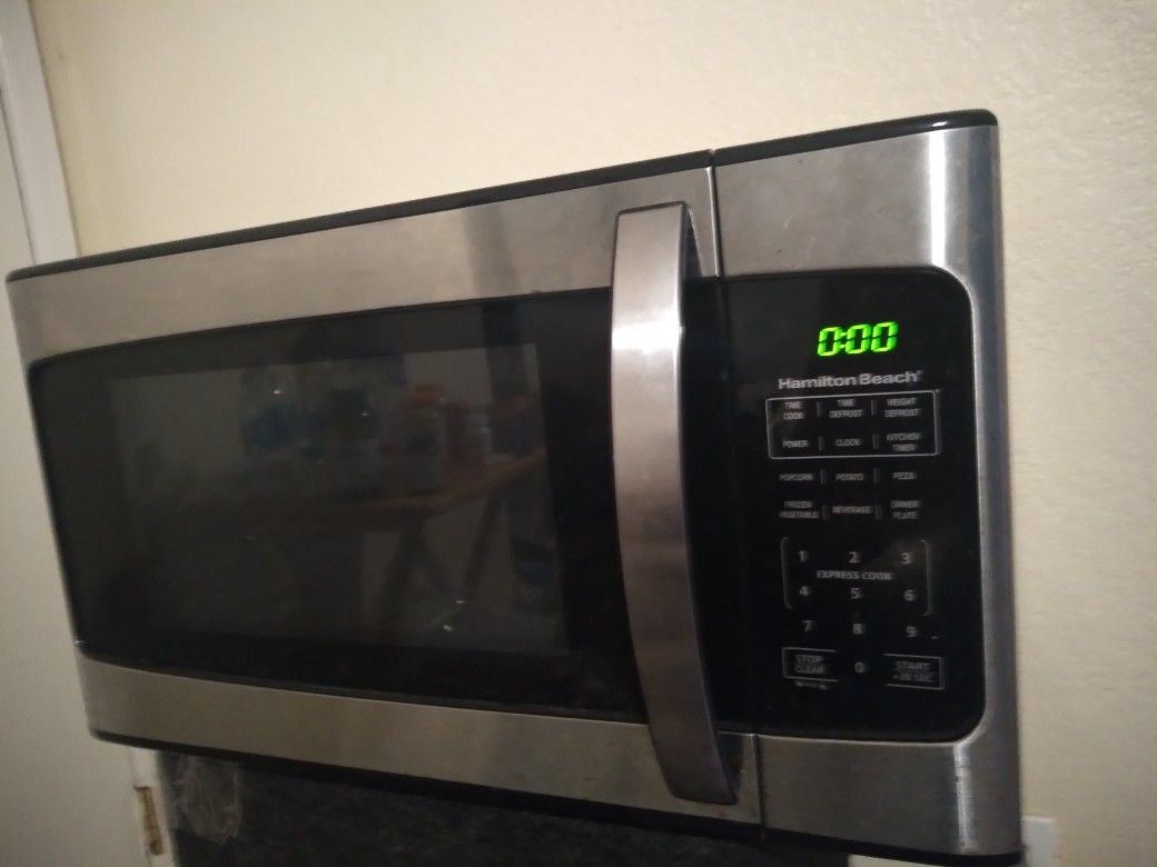 Microwave 1,000 Watts $90.00