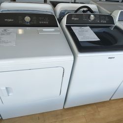 $1028(MSRP$1898, Save $870) Whirlpool Top Load Washer With Front Load Electric Dryer Set
