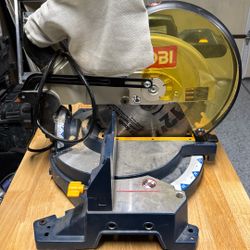 Ryobi TS1552LA 12” Compound Miter Saw