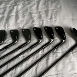 2024 Taylormade Iron Set P790 S300 Black Set