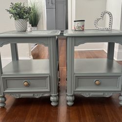 Pair Of Nightstands / End Tables