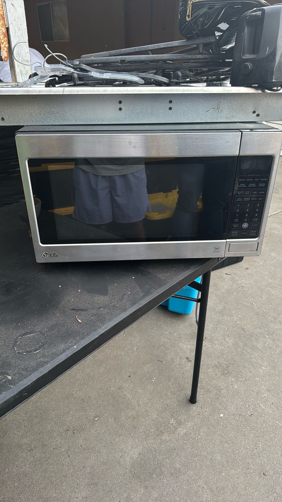 Microwave