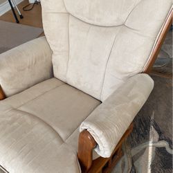 Nursing Chair With Footstool