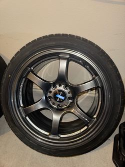 17x9 +22 5x114.3 Rays Gram lights 57 Dr