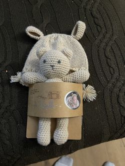 Plushie And Matching Bonnet Newborn