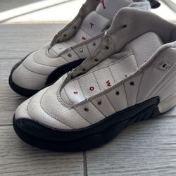 Jordan 12 