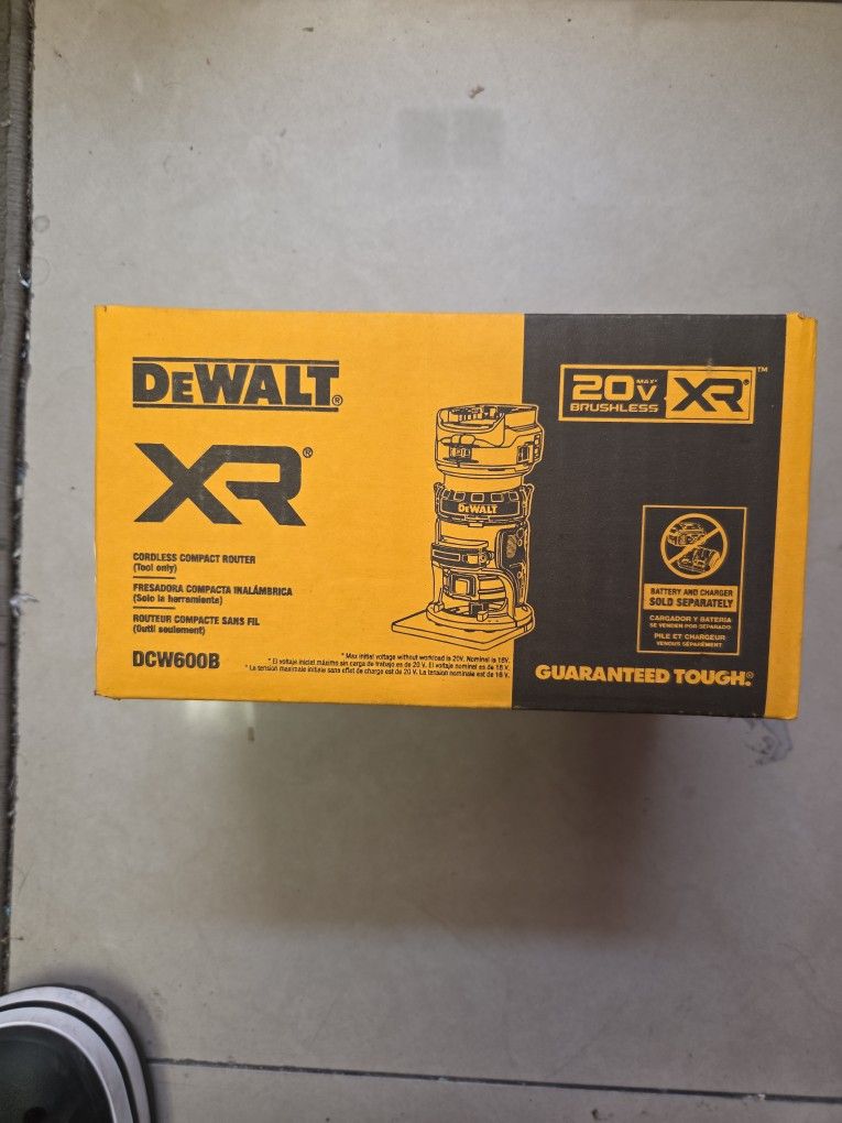 Dewalt Router XR