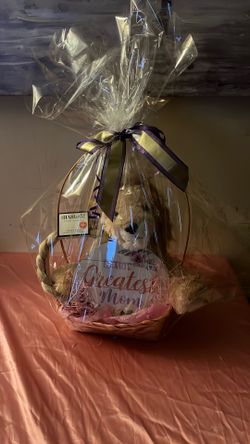 Mother’s Day gift basket