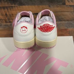 Jordan 1 Low Travis Scott   Sz 9, 9.5, 10, 11  Tropical Pink