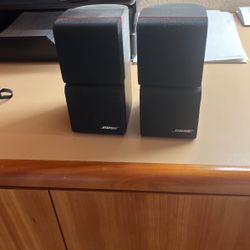 Bose “cube” Speakers 