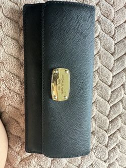 Micheal Kors Wallet