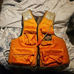 Stearns Life Vest with Pockets