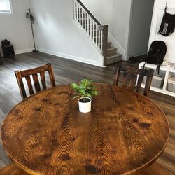 Round Dining Table With 4 Chairs
