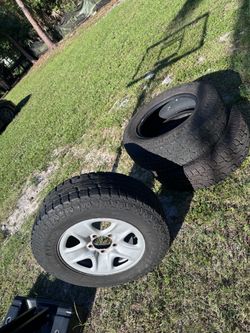 255/70R18